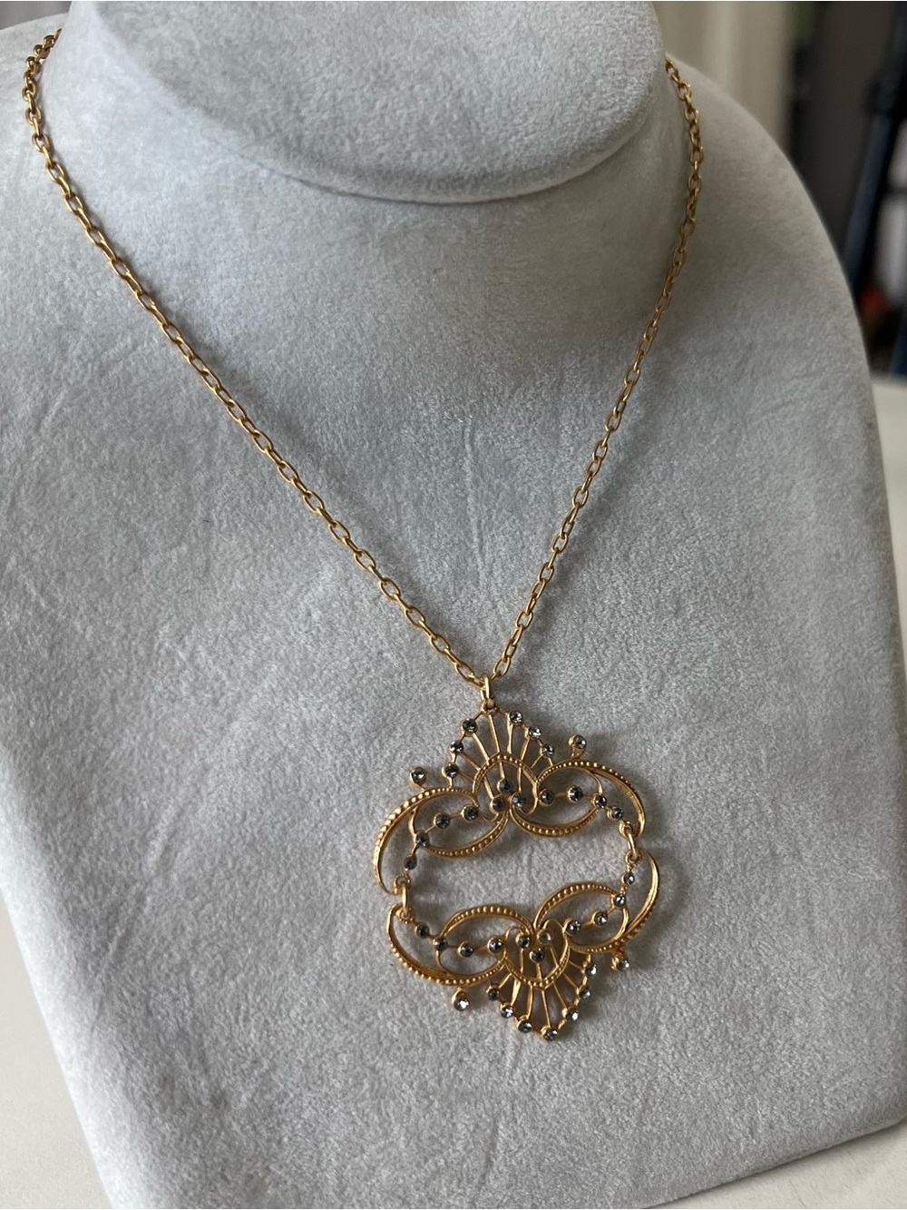 Catherine Popesco Light up the Room necklace
